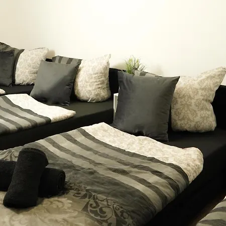 - Modernes Heim Li-apartments Πφορτζχάιμ